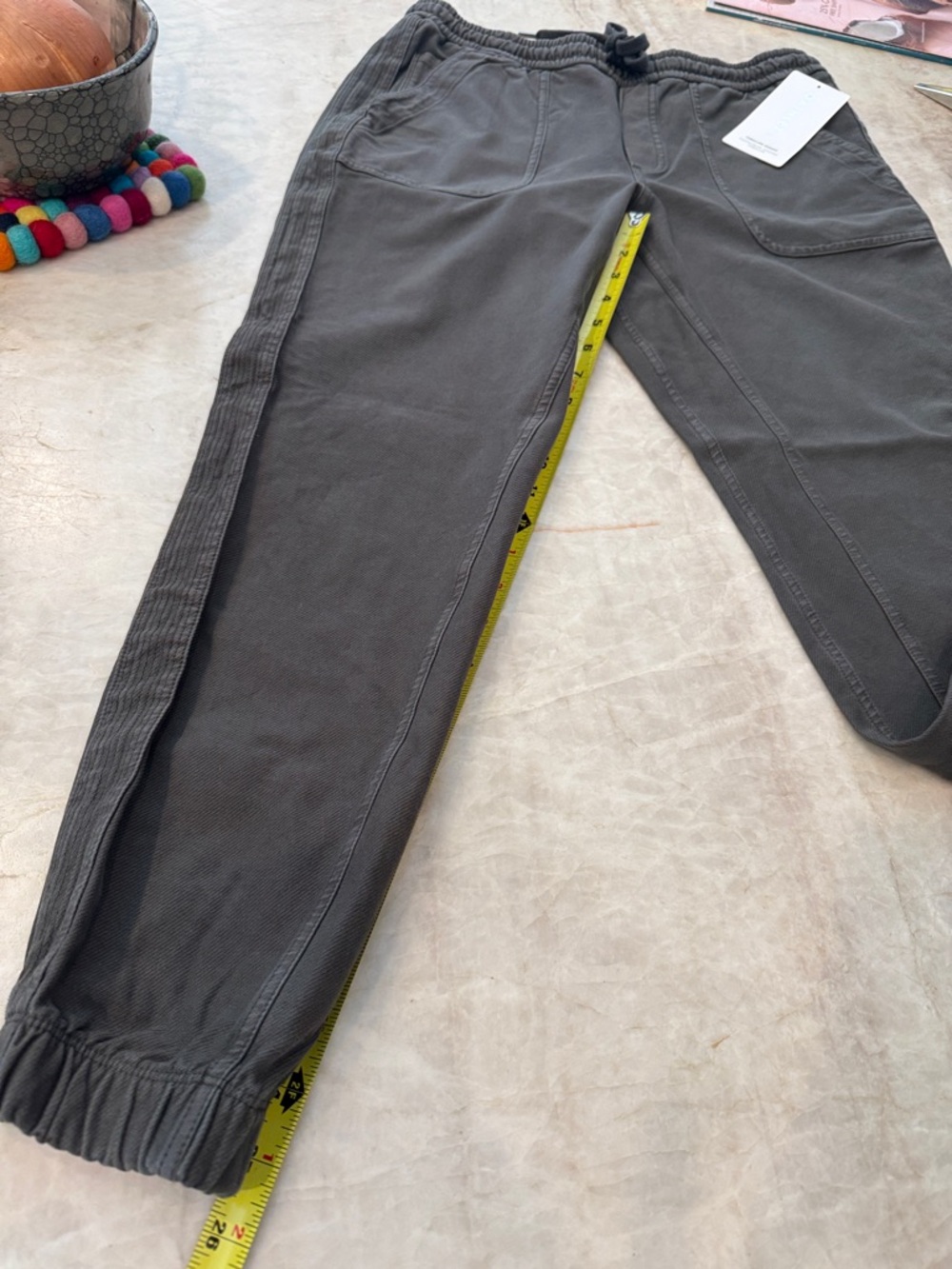 Athleta Farralon Jogger 6 Olive - Picture 4 of 10